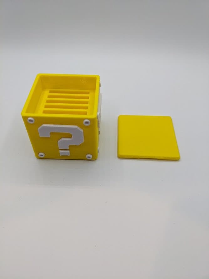 Nintendo DS\3DS Question Block Cartridge Holder