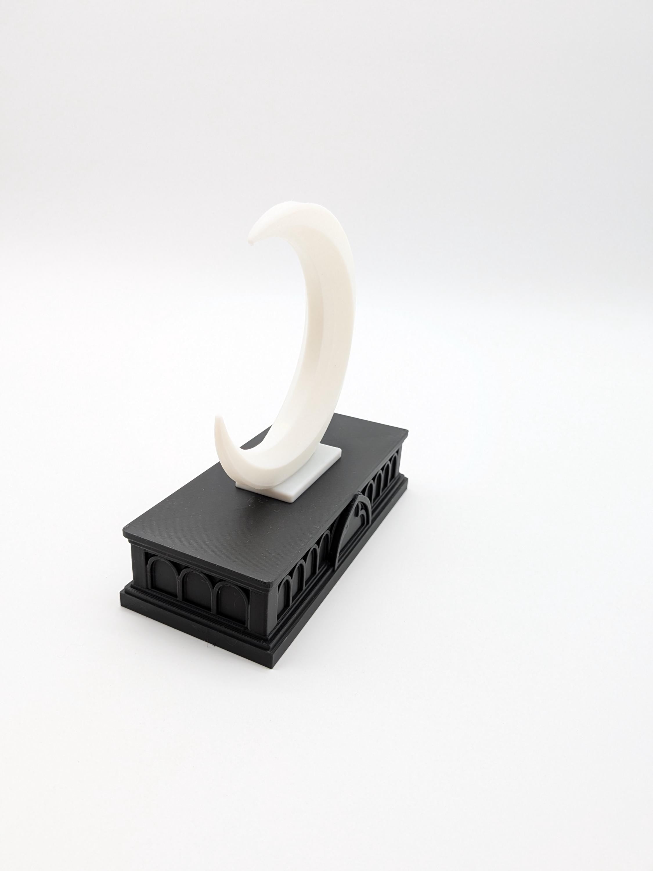 Gothic Crescent Moon with Cathedral Arches Decor