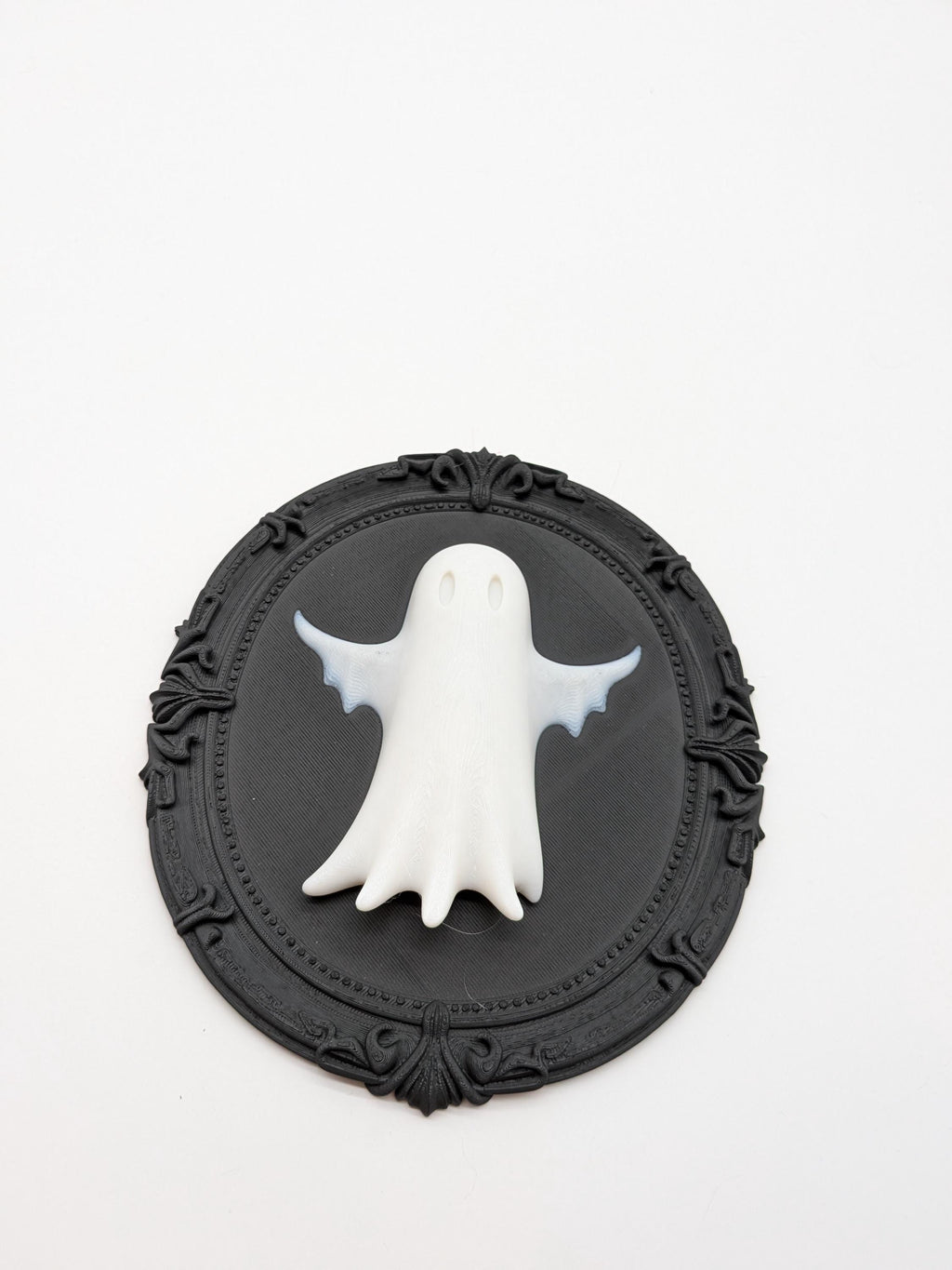 Gothic Ghost Frame – Spooky Cute Wall Art for Gothic & Halloween Décor