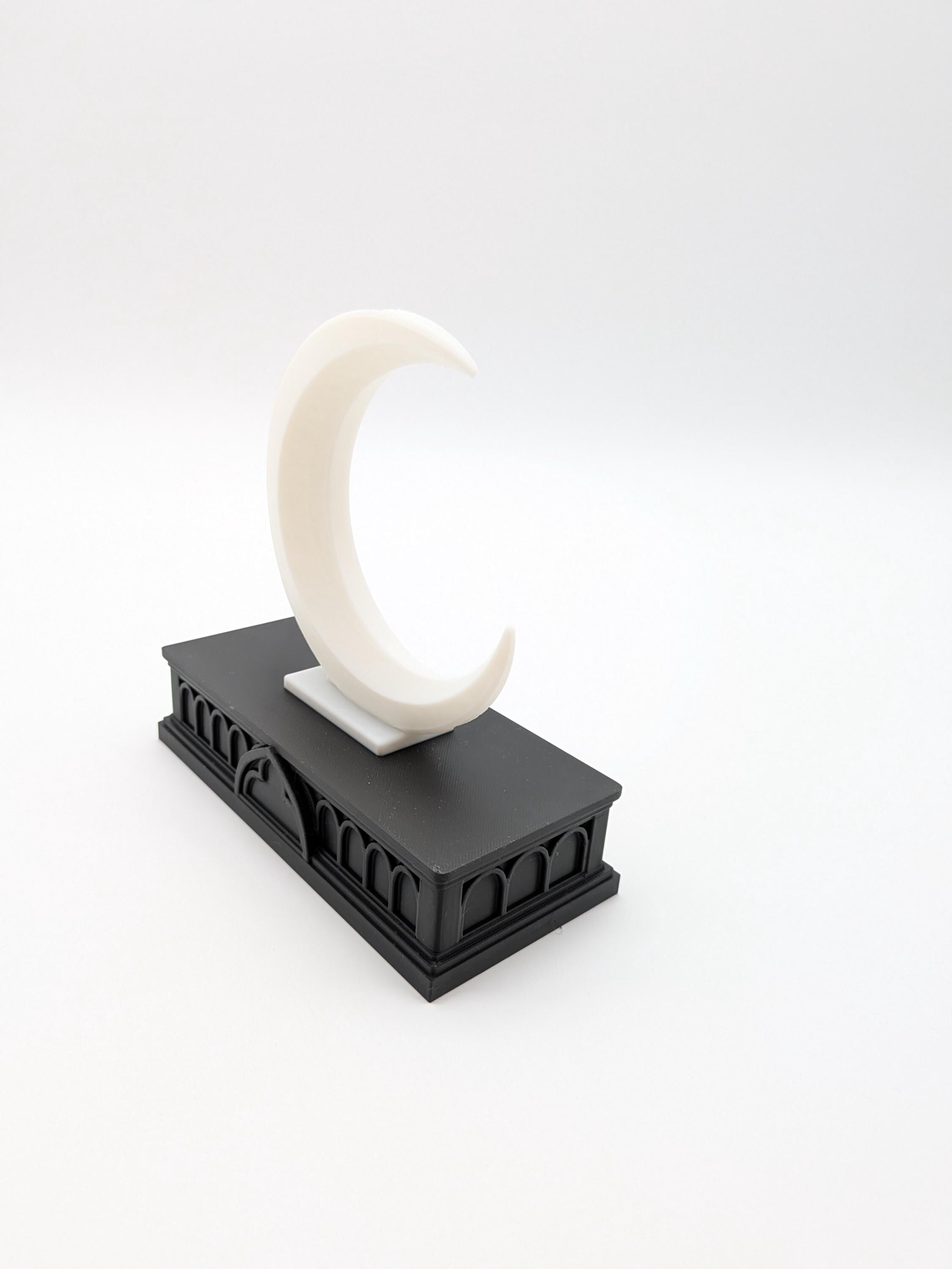 Gothic Crescent Moon with Cathedral Arches Decor