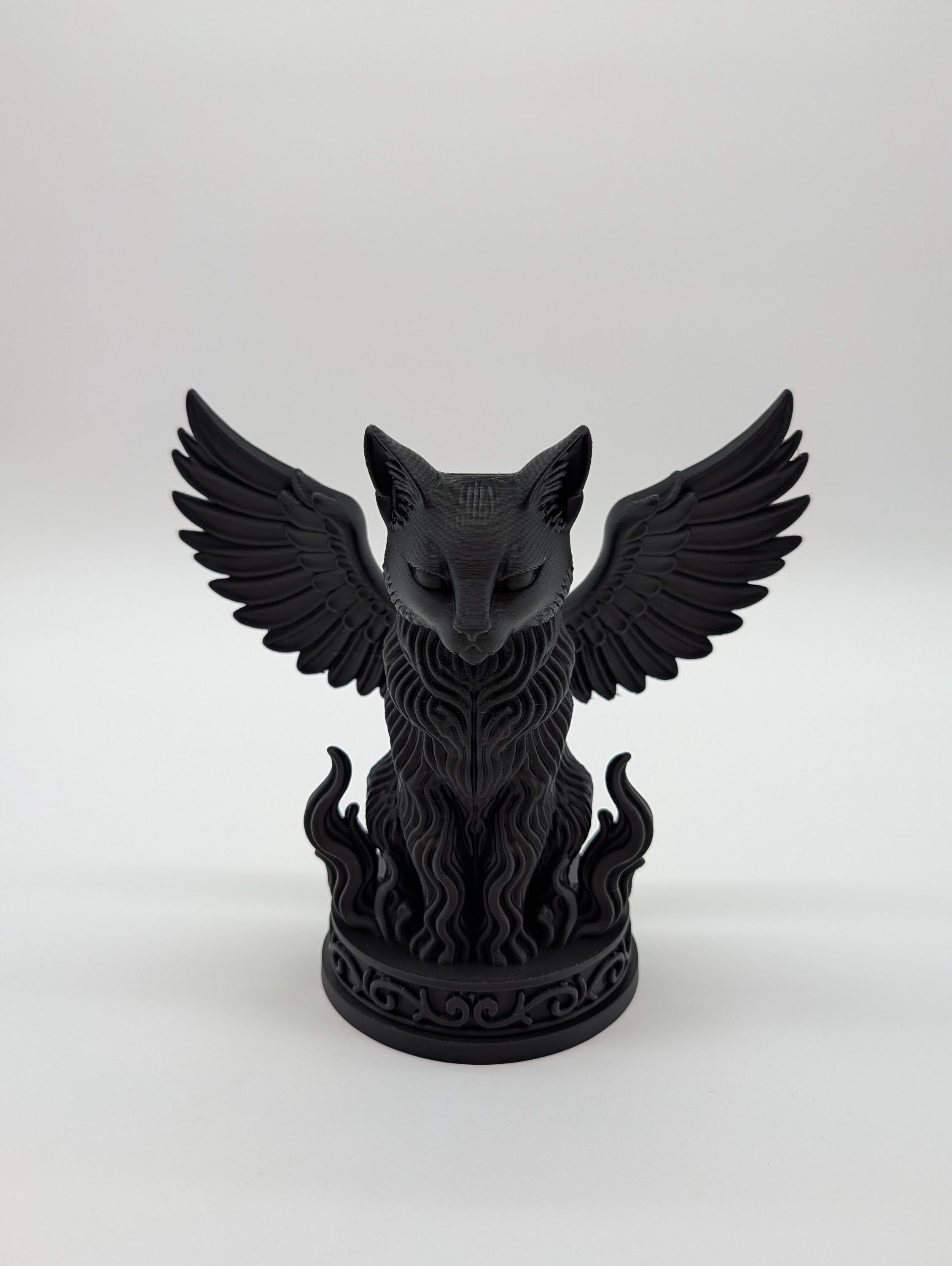 Winged Cat Statue – Mystical Gothic Guardian