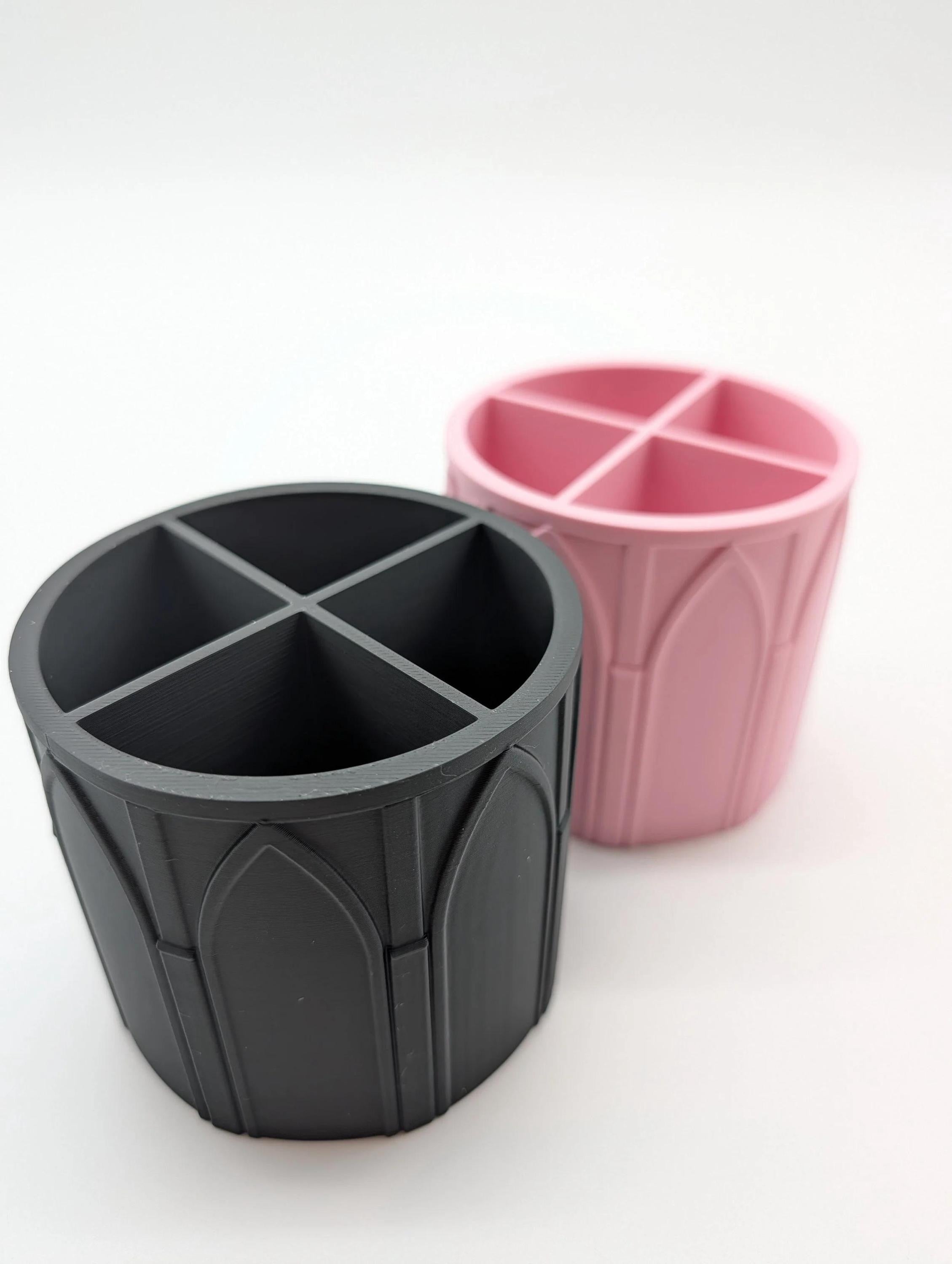 Modern Gothic Circular Organizer