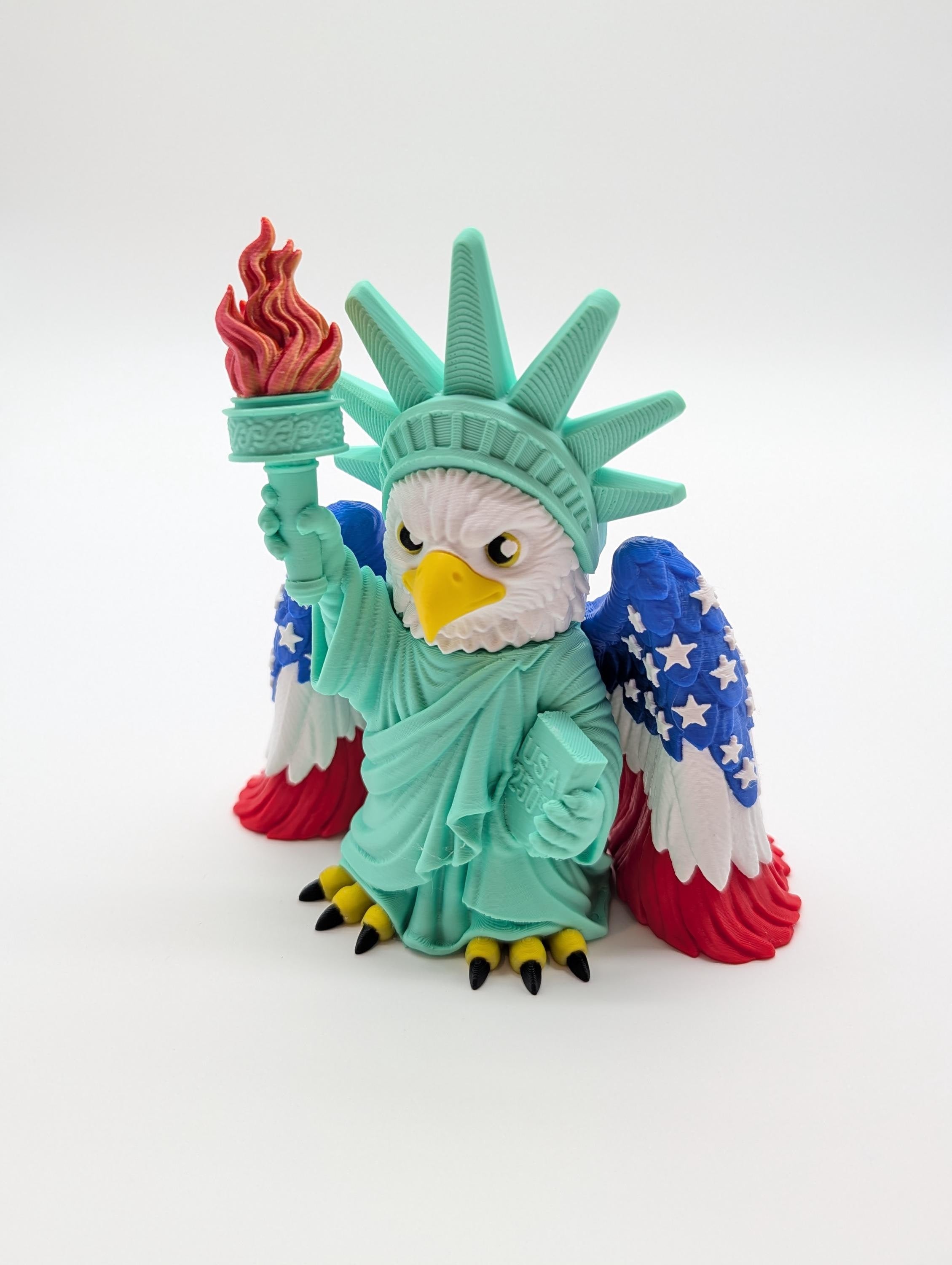 Liberty Eagle - 250 Years of America Semi-quincentennial Decor - Patriotic Bald Eagle Statue