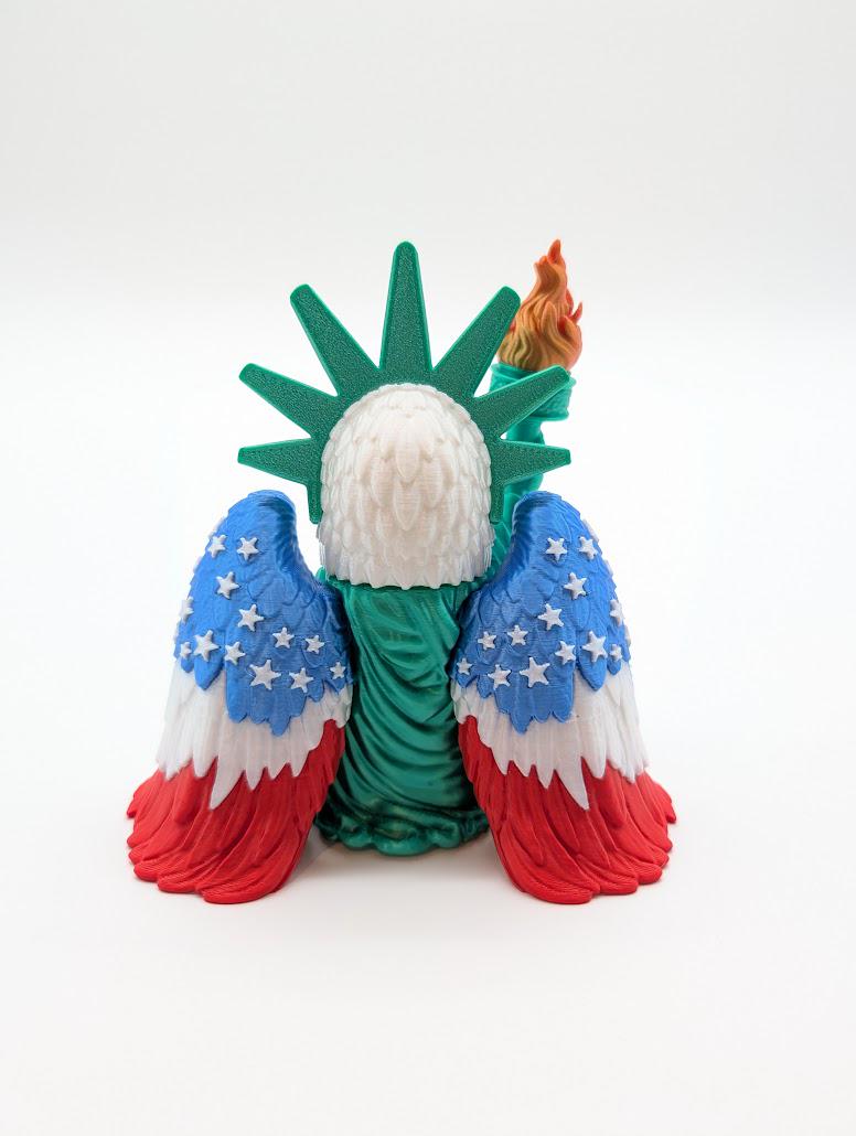 Liberty Eagle - 250 Years of America Semi-quincentennial Decor - Patriotic Bald Eagle Statue